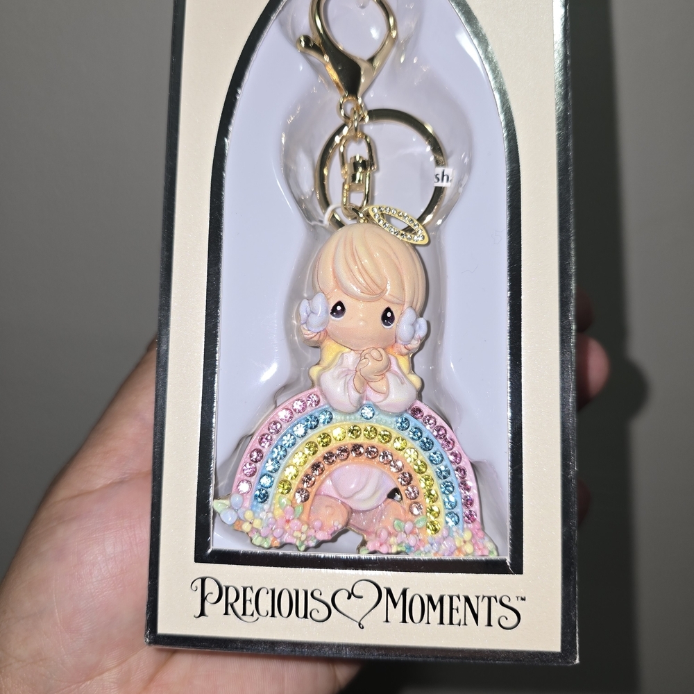 Precious Moments Pastel Rainbow Key Holder - Picture 3 of 4